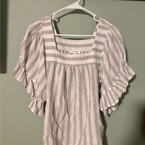 beachlunchlounge Striped Square-Neck Flutter Sleeve Top in Light Beige and White